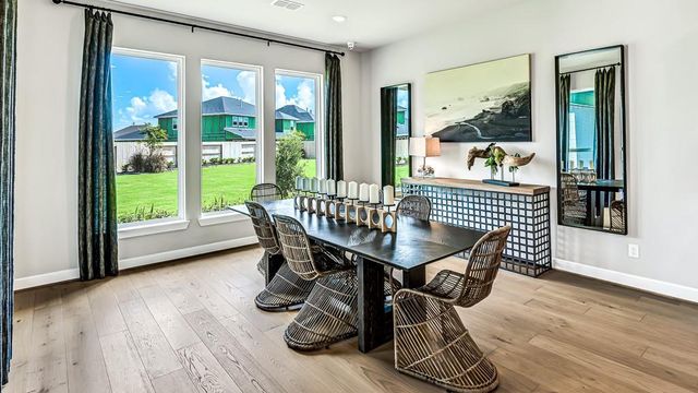 21523 Drummond Cove Drive, Cypress, TX 77433