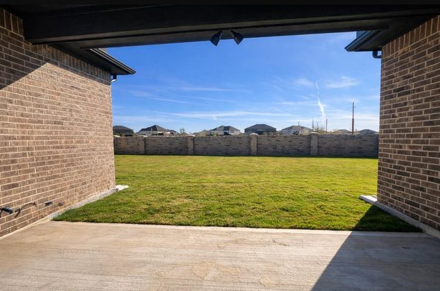 21523 Drummond Cove Drive, Cypress, TX 77433