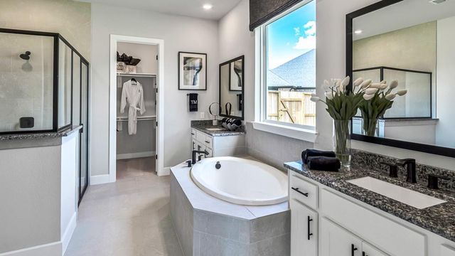 21523 Drummond Cove Drive, Cypress, TX 77433