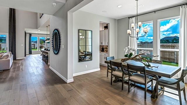 21523 Drummond Cove Drive, Cypress, TX 77433