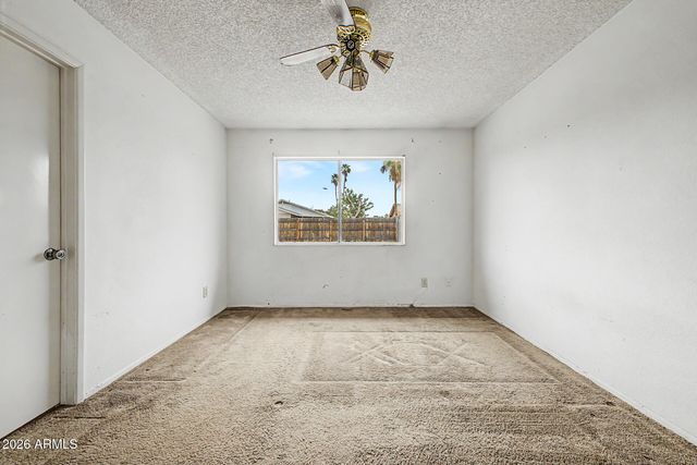 6740 W Vogel Avenue, Peoria, AZ 85345