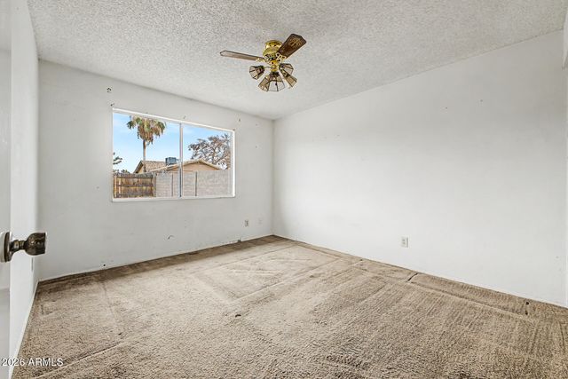 6740 W Vogel Avenue, Peoria, AZ 85345