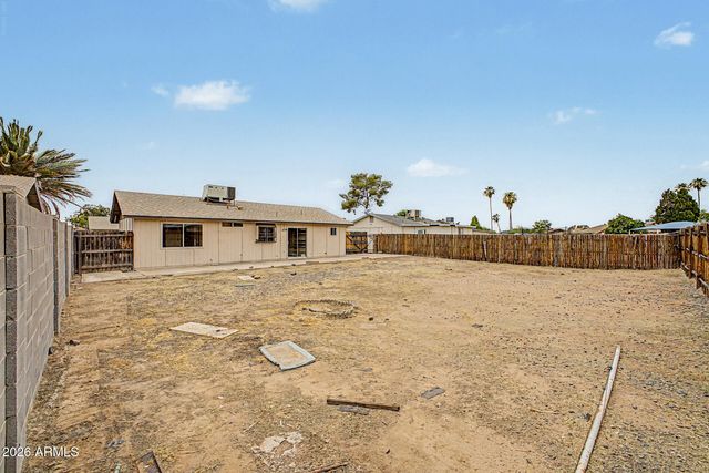 6740 W Vogel Avenue, Peoria, AZ 85345