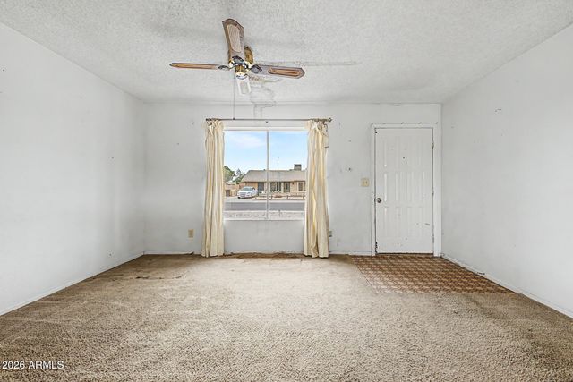 6740 W Vogel Avenue, Peoria, AZ 85345