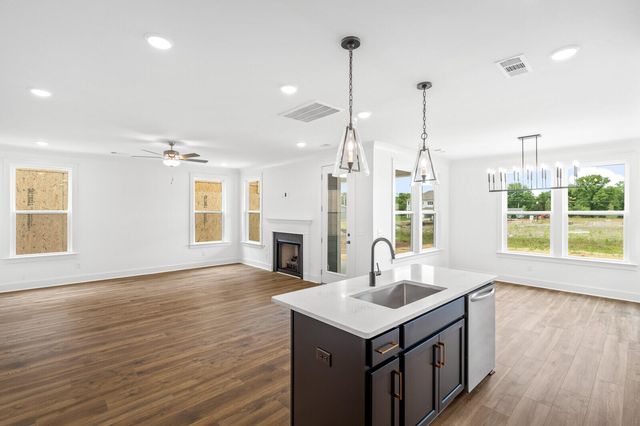 2 Wappoo Trace Lane, Summerville, SC 29486