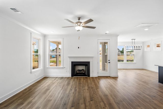 2 Wappoo Trace Lane, Summerville, SC 29486