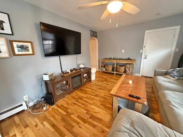 42 Court St 1, Newton, MA 02458