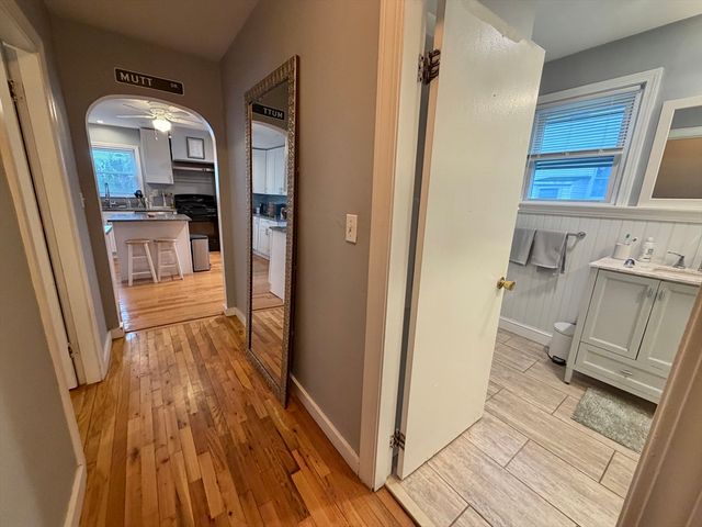 42 Court St 1, Newton, MA 02458