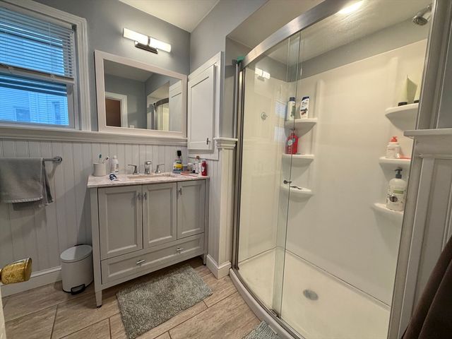 42 Court St 1, Newton, MA 02458