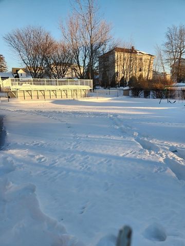 34 King Philip Road 2, Worcester, MA 01606