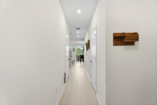 3931 SE Mentmore Lane, Stuart, FL 34997