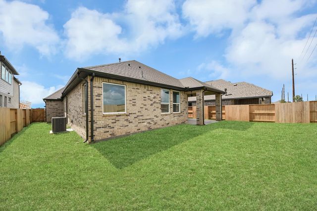 9438 Chateau Hill, Iowa Colony, TX 77578