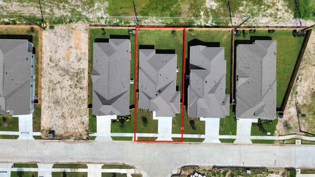 9438 Chateau Hill, Iowa Colony, TX 77578