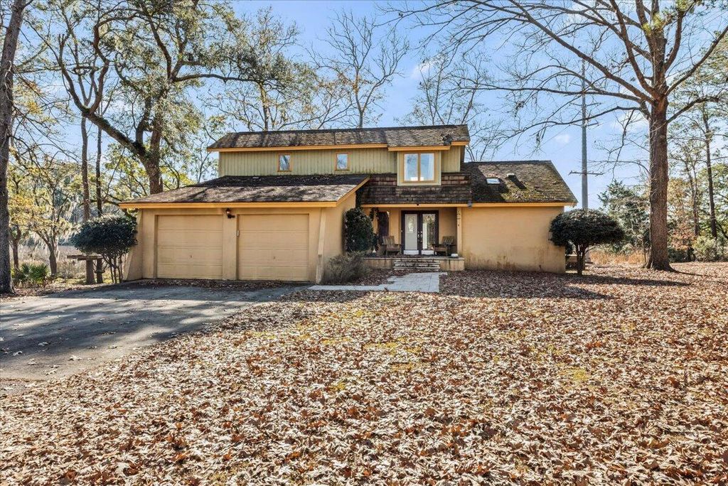 2051 Marsh Flower Lane, Charleston, SC 29414