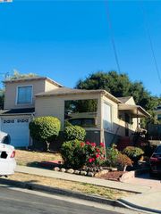 2558 99th Ave, Oakland, CA 94605