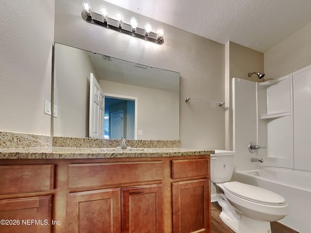 7033 CAMFIELD LANDING Drive, Jacksonville, FL 32222