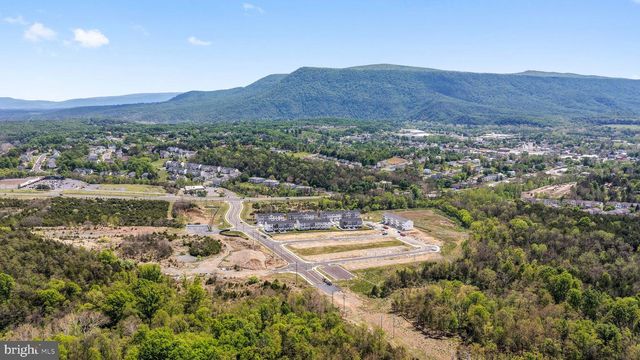 450 SOPHIE ST, Strasburg, VA 22657