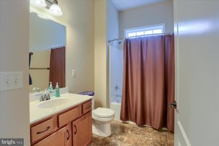 226 CARMELLA DR, Mechanicsburg, PA 17050