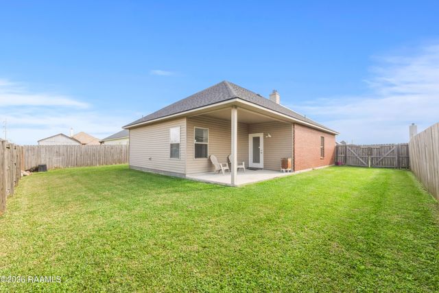 119 Windy Field Drive, Rayne, LA 70578