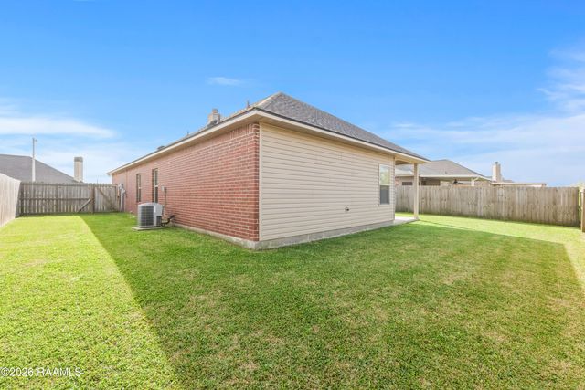 119 Windy Field Drive, Rayne, LA 70578