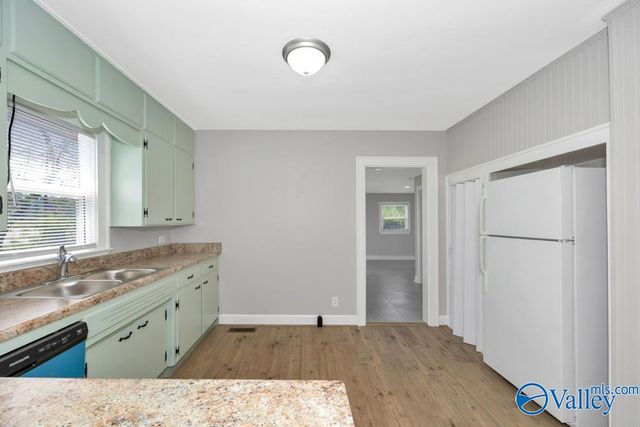 2112 Summer Street SW, Huntsville, AL 35805