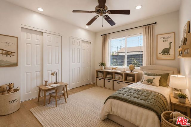 6033 Fallbrook Avenue, Woodland Hills (los Angeles), CA 91367