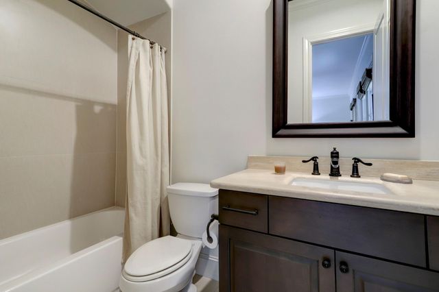 5218 Crawford Street, Houston, TX 77004