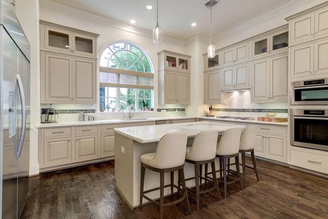5218 Crawford Street, Houston, TX 77004