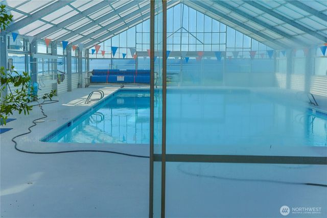 7847 Blakely Avenue, Clinton, WA 98236