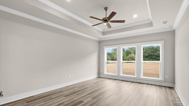 5900 Greenfield St, Pace, FL 32571