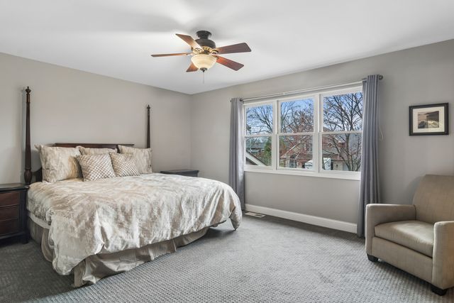 659 N Walden Drive, Palatine, IL 60067