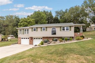 1024 Mcgovern Rd, Chartiers, PA 15342