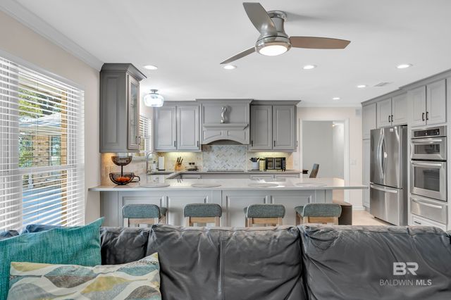 9488 Bay View Drive, Lillian, AL 36549