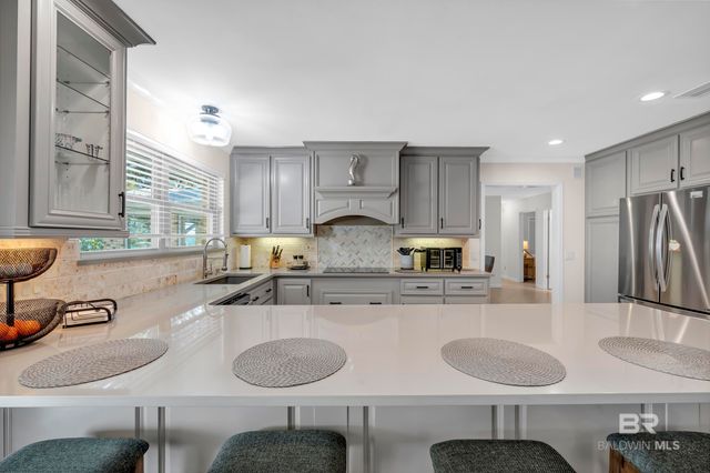 9488 Bay View Drive, Lillian, AL 36549