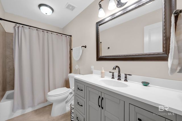 9488 Bay View Drive, Lillian, AL 36549