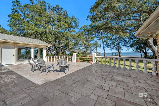 9488 Bay View Drive, Lillian, AL 36549