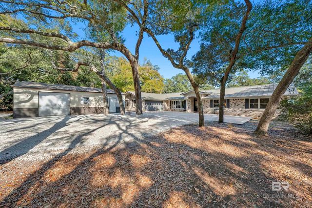 9488 Bay View Drive, Lillian, AL 36549