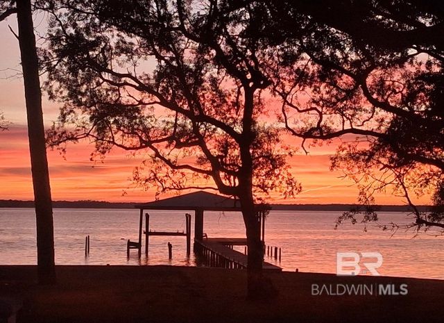 9488 Bay View Drive, Lillian, AL 36549