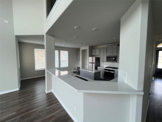 2638 Settler Hill Drive, Fresno, TX 77545