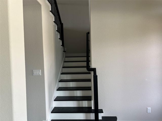 2638 Settler Hill Drive, Fresno, TX 77545
