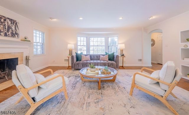 16 Walnut Ct, South Orange Village Twp., NJ 07079