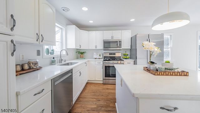 16 Walnut Ct, South Orange Village Twp., NJ 07079