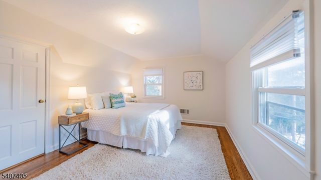 16 Walnut Ct, South Orange Village Twp., NJ 07079