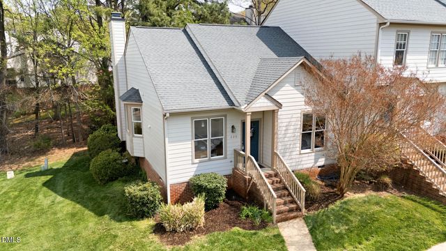 220 Windbyrne Drive 220, Cary, NC 27513