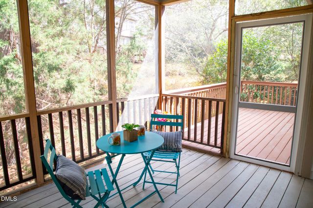 220 Windbyrne Drive 220, Cary, NC 27513