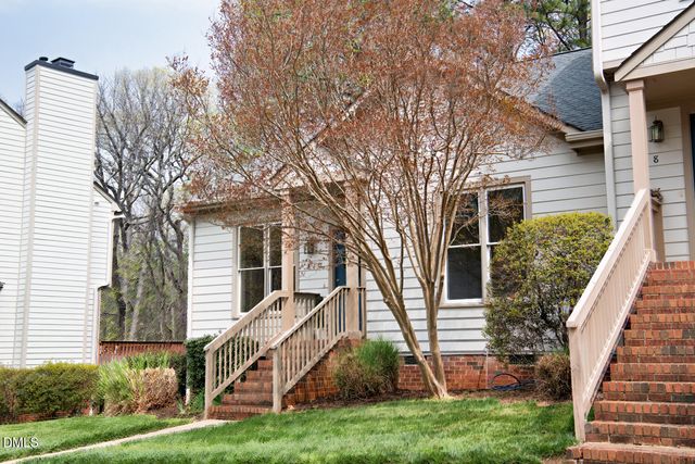 220 Windbyrne Drive 220, Cary, NC 27513