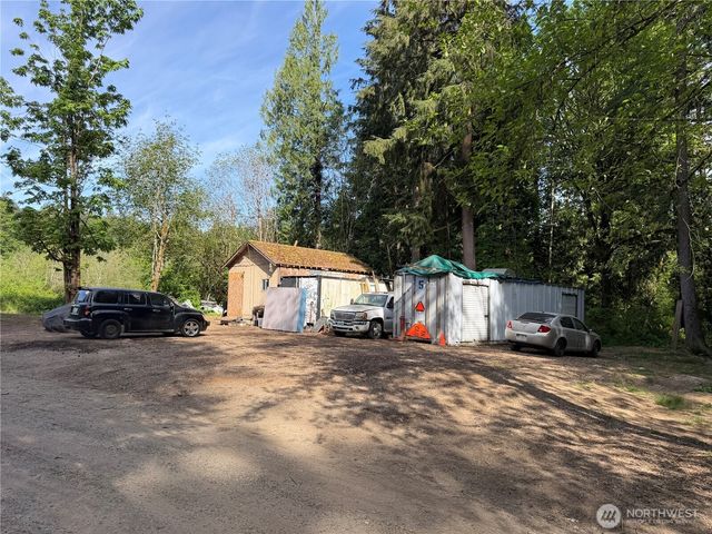 15607 NE Kelly Road, Duvall, WA 98019