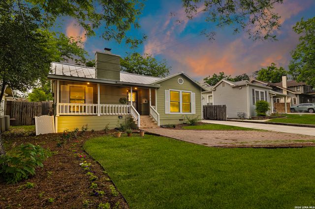135 Corona Ave, Alamo Heights, TX 78209