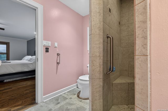 135 Corona Ave, Alamo Heights, TX 78209