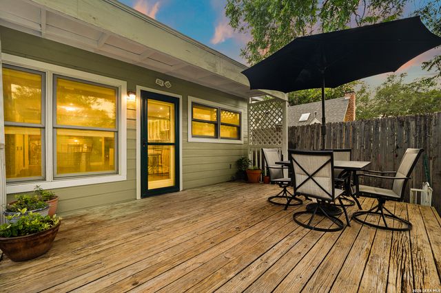 135 Corona Ave, Alamo Heights, TX 78209